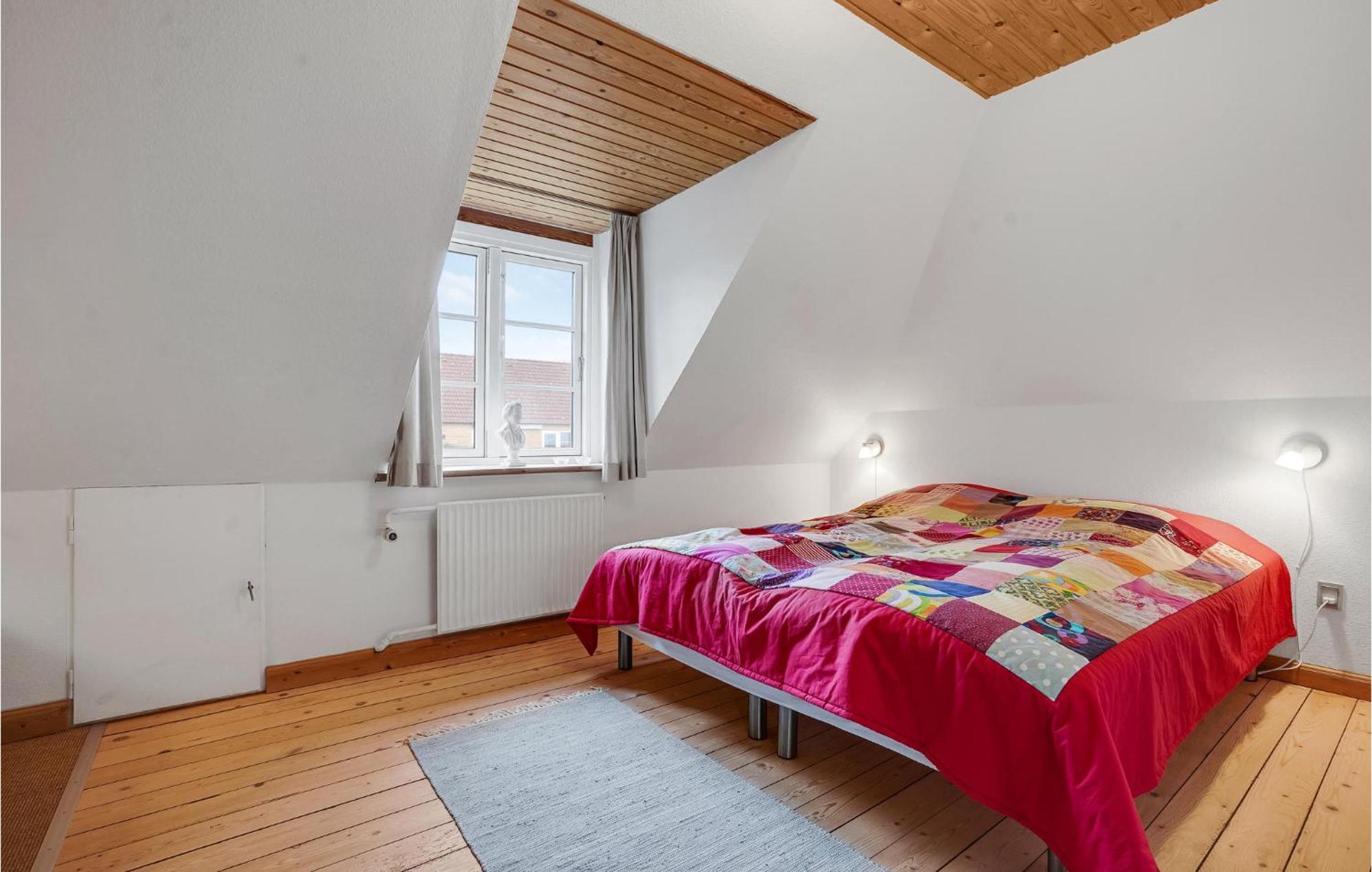 Lovely Home In Sonderborg With Kitchen Екстер'єр фото