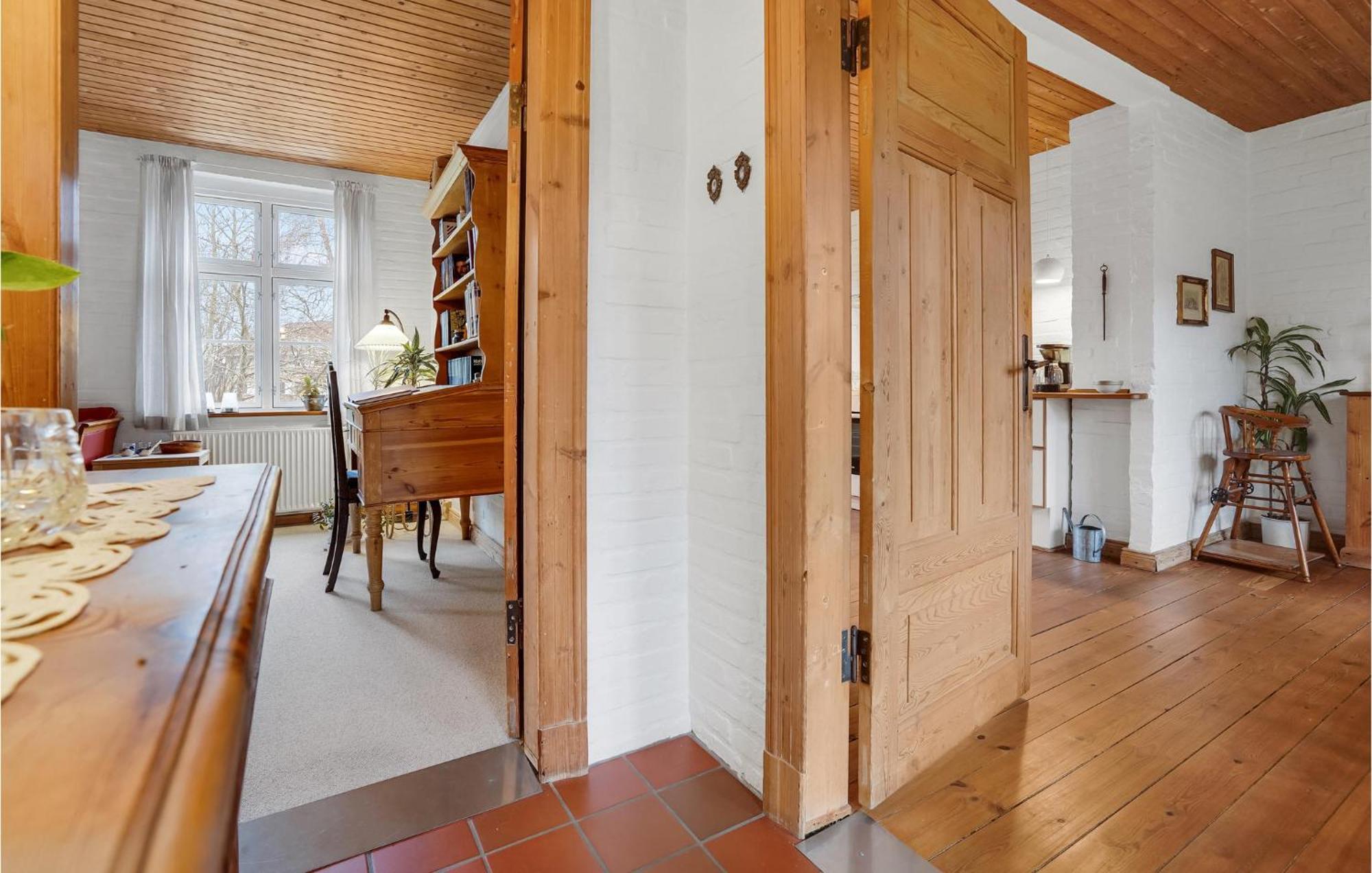 Lovely Home In Sonderborg With Kitchen Екстер'єр фото